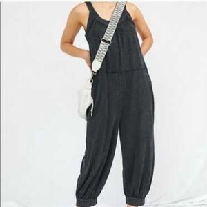 Daily Practice Voyage Black Sleeveless Jumpsuit Large